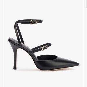 NWT l Larroude Kris Pump in Black Leather l 7.5